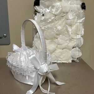 Flower girl basket and petals
